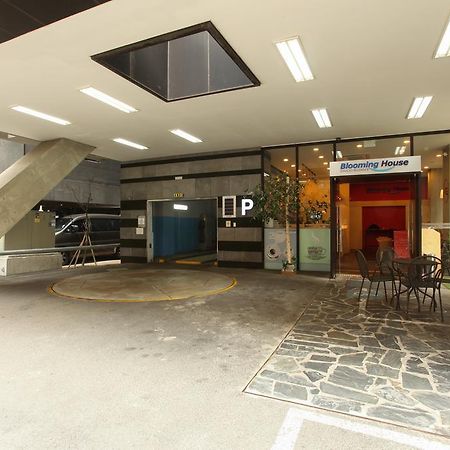 Blooming House Residence Сеул Екстериор снимка