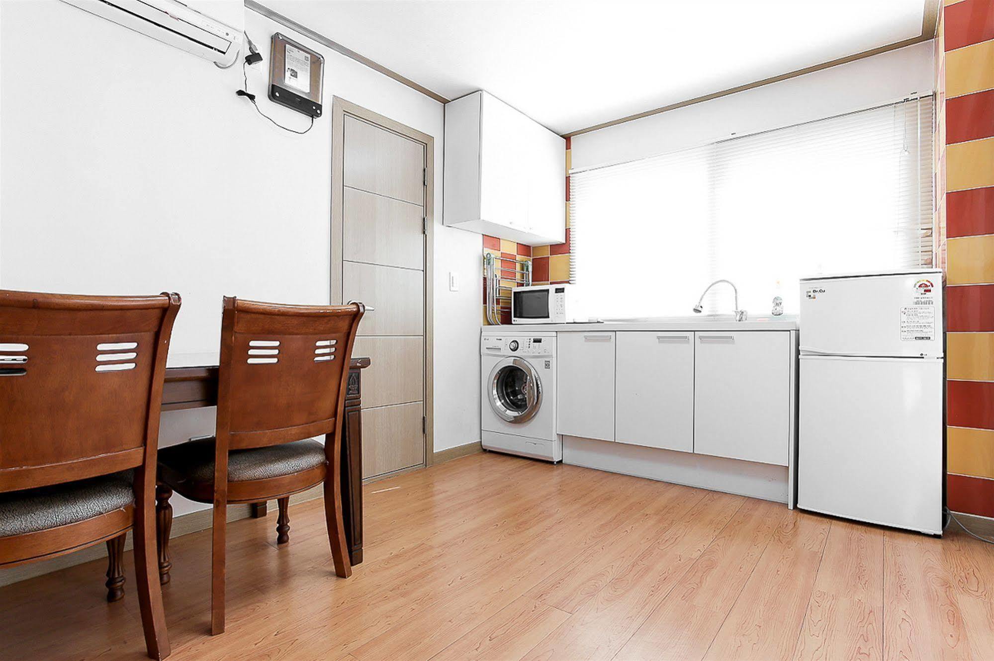Blooming House Residence Сеул Екстериор снимка